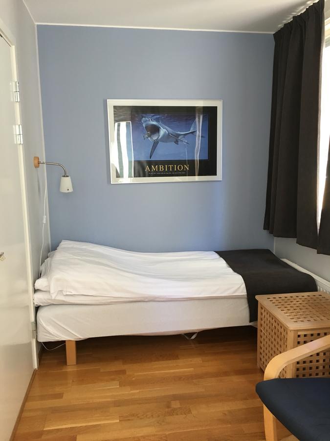 Hotell Haessloe Вестерос Экстерьер фото
