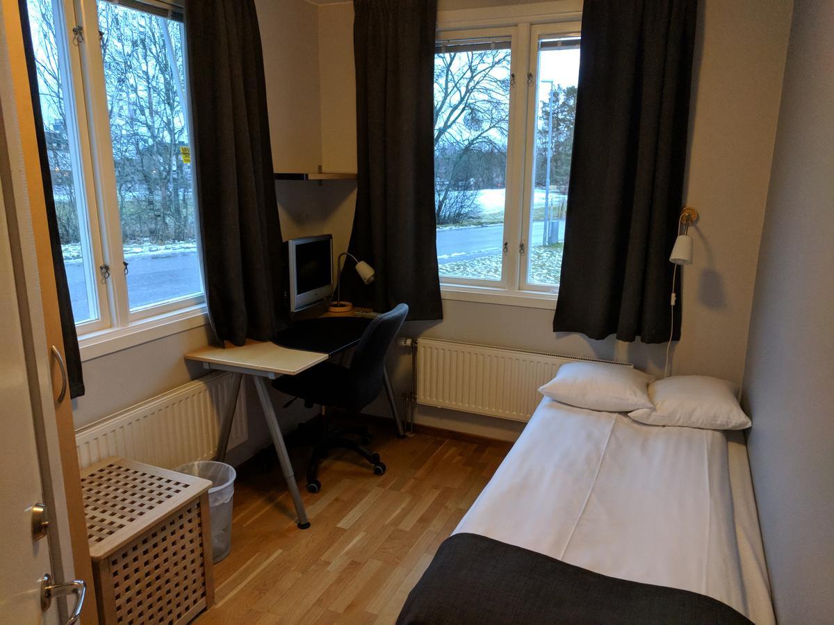 Hotell Haessloe Вестерос Экстерьер фото